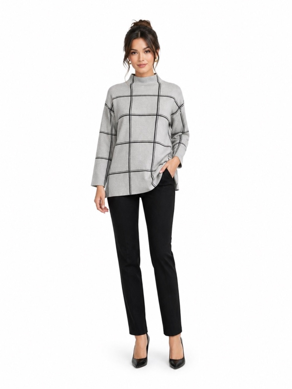 Tahari Black and White Knit Sweater